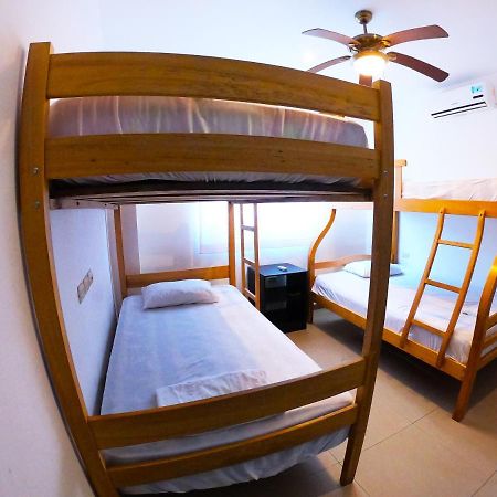Kiwi Suites Hostel Montañita Zewnętrze zdjęcie