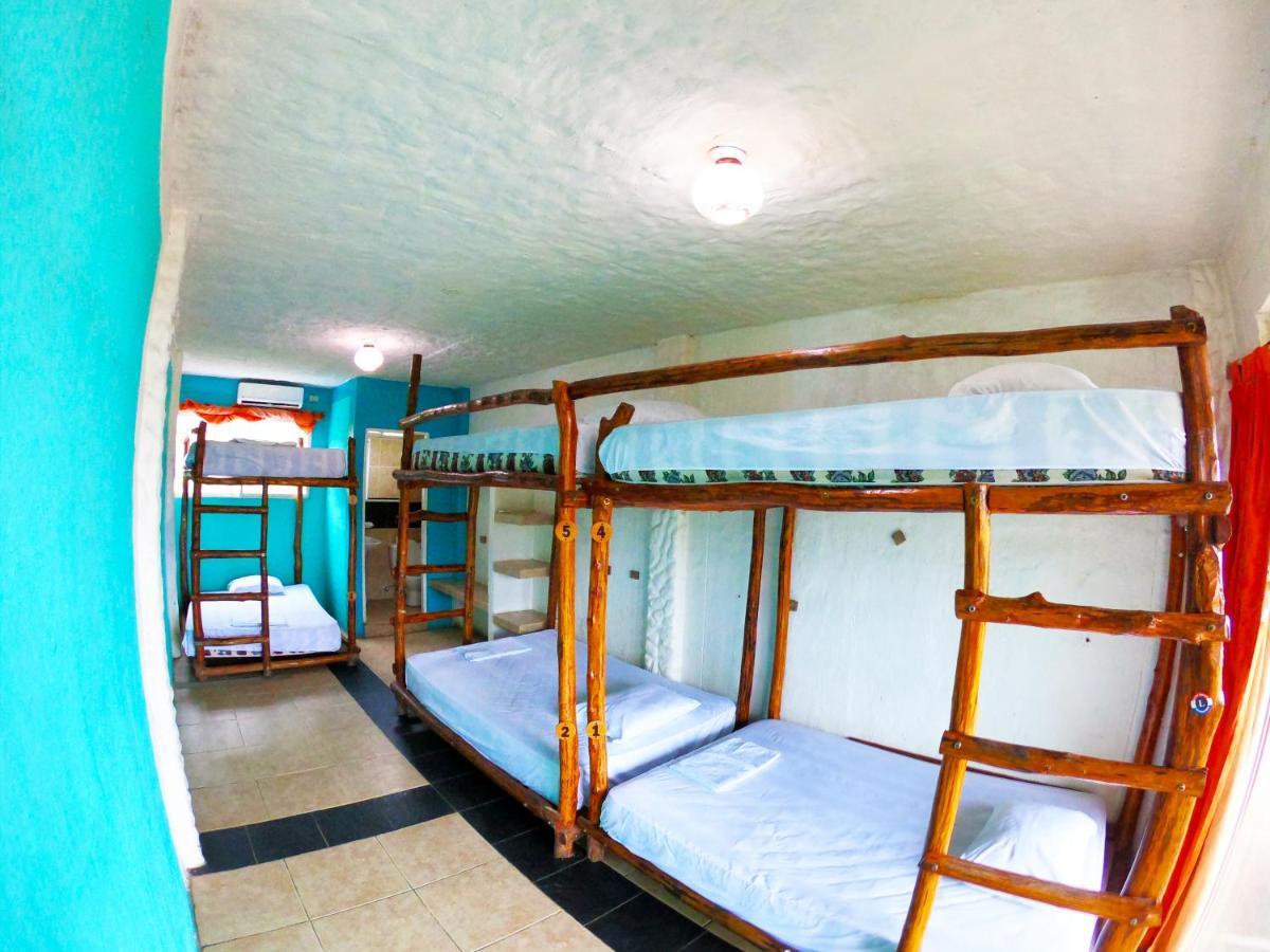 Kiwi Suites Hostel Montañita Zewnętrze zdjęcie
