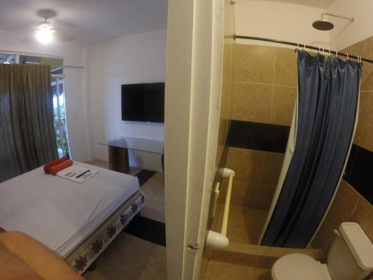 Kiwi Suites Hostel Montañita Zewnętrze zdjęcie
